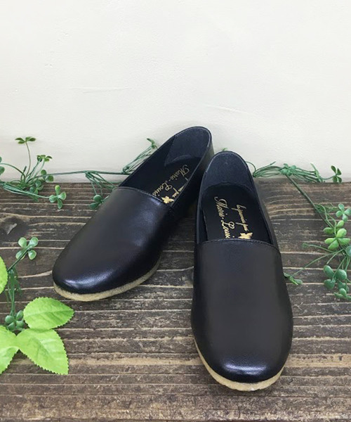 Marie-Louise（マリ－・ルイ－ズ）の「【Marie-Louise/マリールイーズ】レザーフラットシューズ/#MLS-70L（バレエシューズ・レディース・ホワイト/ブラック・38/39/36/37）」の2枚目の写真