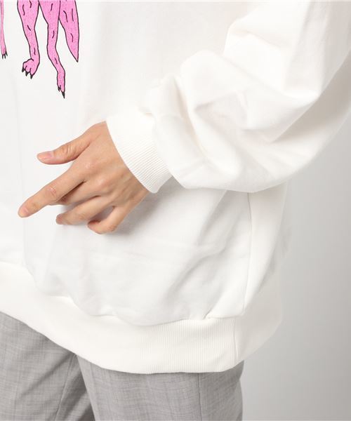 PUNYUS（プニュズ）の「ジャッカルスウェット（スウェット・レディース・ホワイト/ライトピンク/スミクロ/レッド・1/2/3/4）」の11枚目の写真