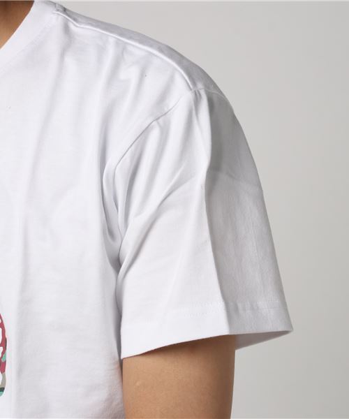 BILLIONAIRE BOYS CLUB(ビリオネア・ボーイズ・クラブ)の「BILLIONAIRE BOYS CLUB BB ASTRO CAMO T-SHIRT 17HOLIDAY(Tシャツ/カットソー・メンズ・ホワイト/ブラック/グリーン系その他/ピンク系その他・MEDIUM/LARGE/X-LARGE/SMALL)」の7枚目の写真