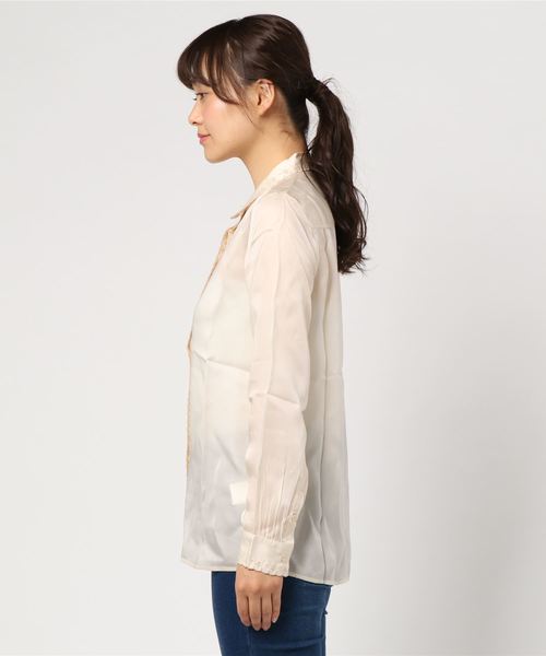 TRANS CONTINENTS（トランスコンチネンツ）の「【SWILDENS】CHEMISE SATIN FLUID（シャツ/ブラウス・レディース・ホワイト・M/S）」の2枚目の写真