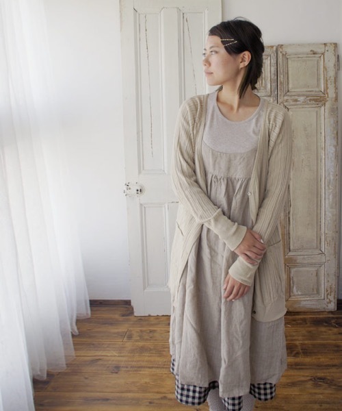 VIBGYOR Women（ヴィブジョー　ウィメン）の「【armoire*】アルモワール　針抜きテレコドルマンスリーブロングカーディガン（カーディガン/ボレロ・レディース・モカ/ベージュ/ブラック・FREE）」の3枚目の写真