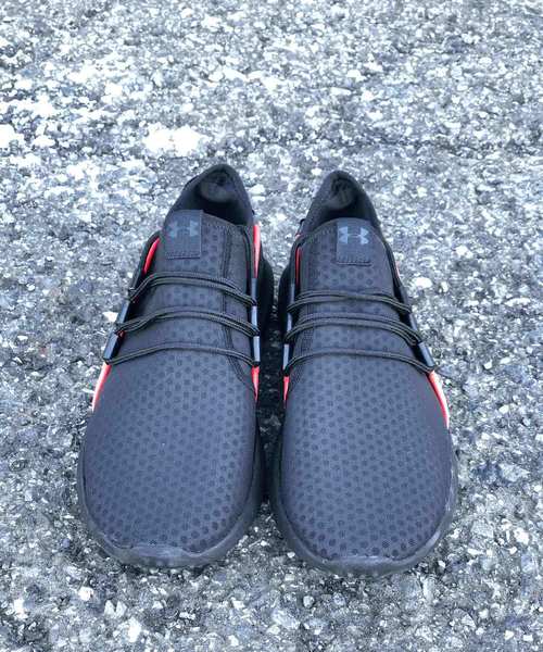 UNDER ARMOUR（アンダーアーマー）の「メンズ ランニングシューズ / レールフィット1 Dフィット（スニーカー・メンズ・ブラック/コーラル/チャコールグレー×ブラック/ホワイト×ホワイト/アーミー/ミックスグレー・25.5/29.5/25/29/28.5/28/27.5/27/26.5/26/30/25.0/26.0/27.0/28.0/29.0）」の8枚目の写真