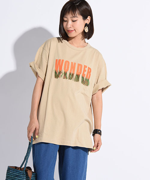 LIPSTAR（リップスター）の「フリンジWONDERロゴ刺繍Tシャツ（T