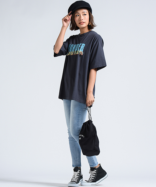 LIPSTAR（リップスター）の「フリンジWONDERロゴ刺繍Tシャツ（Tシャツ/カットソー・レディース・オフホワイト/ブラック/ベージュ・M）」の7枚目の写真