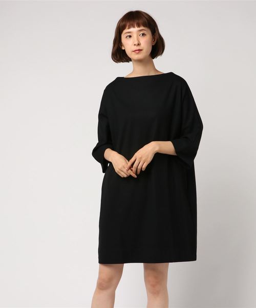 Traditional Weatherwear(トラディショナルウェザーウェア)の「Traditional Weatherwear ローボトルネック ドロップスリーブ ワンピース(ワンピース・レディース・ブラック/ネイビー/グレー・S)」の2枚目の写真