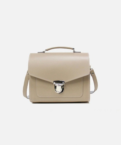 Zatchels(ザッチェルズ)の「【ザッチェルズ/Zatchels】シシュガーキューブ/Grande Size(ショルダーバッグ・レディース・ブラック/ボルドー/ネイビー/ワインレッド/ベージュ系その他/ベージュ/ピンク系その他/ダークブラウン・ONE SIZE/00)」の16枚目の写真