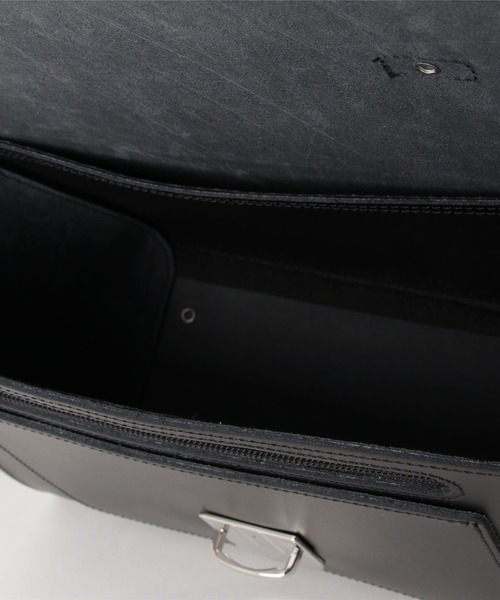 Zatchels(ザッチェルズ)の「【ザッチェルズ/Zatchels】シシュガーキューブ/Grande Size(ショルダーバッグ・レディース・ブラック/ボルドー/ネイビー/ワインレッド/ベージュ系その他/ベージュ/ピンク系その他/ダークブラウン・ONE SIZE/00)」の13枚目の写真