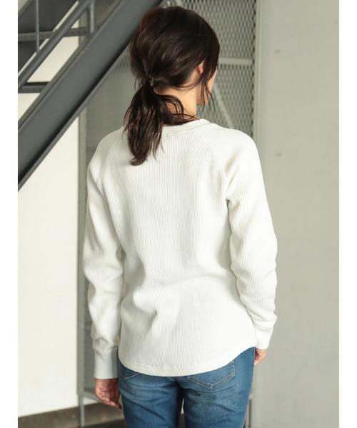 AMERICAN HOLIC（アメリカンホリック）の「度詰めワッフルVネックカットプルオーバー（Tシャツ/カットソー・レディース・ブラック/オフホワイト/ベージュ系その他2・M/L）」の13枚目の写真