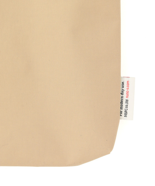 NUNC（ヌンク）の「【NUNC】3LAYER SACOCHE（ボディバッグ/ウエストポーチ・メンズ・ブラック/ベージュ・FREE）」の10枚目の写真