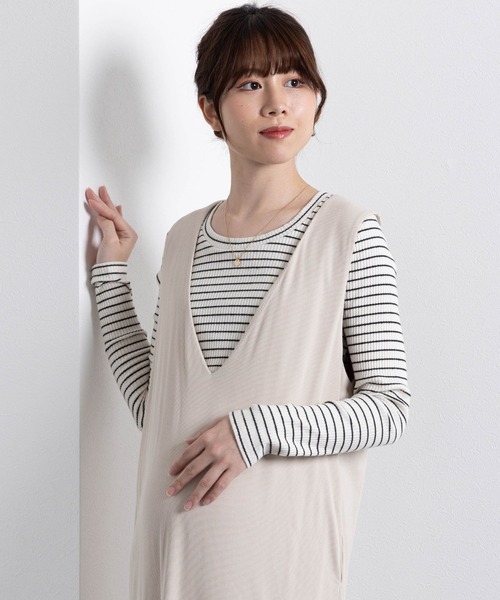 SweetMommy（スウィートマミー）の「しっかりコットンリブ素材 シンプル授乳服トップス（マタニティウェア/グッズ・レディース・ブラック/アイボリー/オフホワイト/ホワイト×グレー/ホワイト×ブラック・L/M）」の16枚目の写真