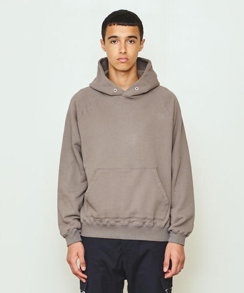 UNITED ARROWS & SONS（ユナイテッドアローズアンドサンズ）の「UNITED ARROWS & SONS（ユナイテッドアローズ＆サンズ）BASIS HOODIE（パーカー・メンズ・ブラック/ライトピンク/グレー・X-LARGE/MEDIUM/SMALL/LARGE）」の11枚目の写真