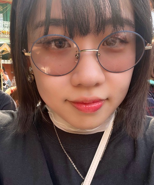 Zoff（ゾフ）の「ラウンド型 クリアレンズサングラス｜Zoff UV CLEAR SUNGLASSES (UV100%カット)（サングラス・レディース・ブラック/ネイビー・FREE）」の9枚目の写真