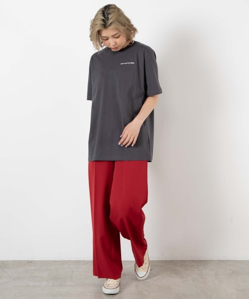 WEGO（ウィゴー）の「WEGO/バックプリントロゴTシャツ（Tシャツ/カットソー・レディース・ホワイト/スミクロ・SMALL/MEDIUM/LARGE）」の8枚目の写真