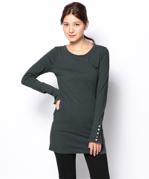 LOUNGEDRESS(ラウンジドレス)の「VelvetロンT(Tシャツ/カットソー・レディース・その他/グリーン・SMALL)」の2枚目の写真