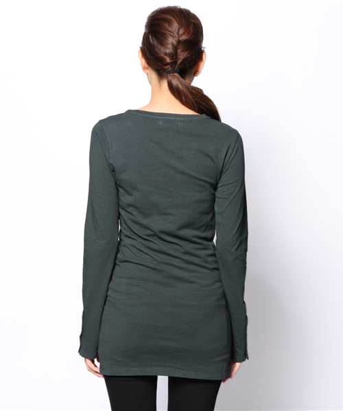 LOUNGEDRESS(ラウンジドレス)の「VelvetロンT(Tシャツ/カットソー・レディース・その他/グリーン・SMALL)」の7枚目の写真
