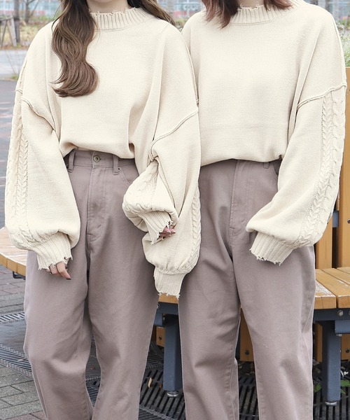 PairPair(ペアペア)の「袖ケーブルダメージニット(ニット/セーター・レディース・ベージュ/ブルー/モカ・FREE)」の4枚目の写真