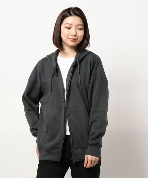 koe（コエ）の「TC裏起毛ジップパーカー21S（パーカー・レディース・カーキ/チャコールグレー/ピンク系その他2/ダークブルー/ライトグレー/ライトベージュ・L/XL/S/M）」の2枚目の写真