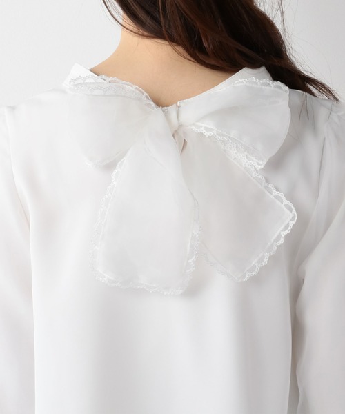 LODISPOTTO（ロディスポット）の「Airlyリバーシブルボウタイブラウス（シャツ/ブラウス・レディース・ブルー系その他/アイボリー・MEDIUM）」の10枚目の写真