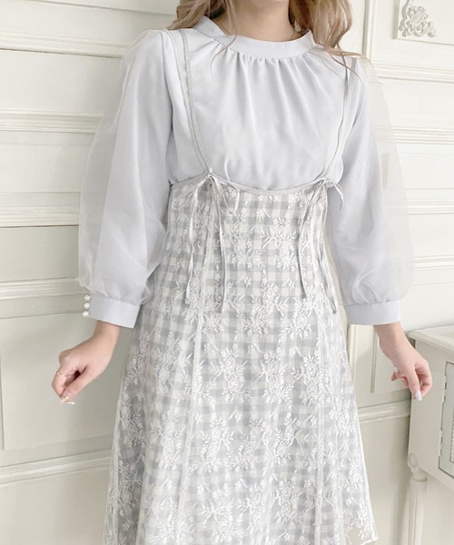 LODISPOTTO（ロディスポット）の「Airlyリバーシブルボウタイブラウス（シャツ/ブラウス・レディース・ブルー系その他/アイボリー・MEDIUM）」の12枚目の写真