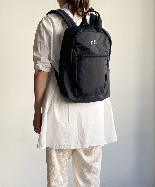MEI（メイ）の「ST:MEI Trapezium Back Pack ノートパソコン対応　トラぺジウム バックパック（バックパック/リュック・レディース・ブラック/ベージュ/グリーン・FREE）」の6枚目の写真