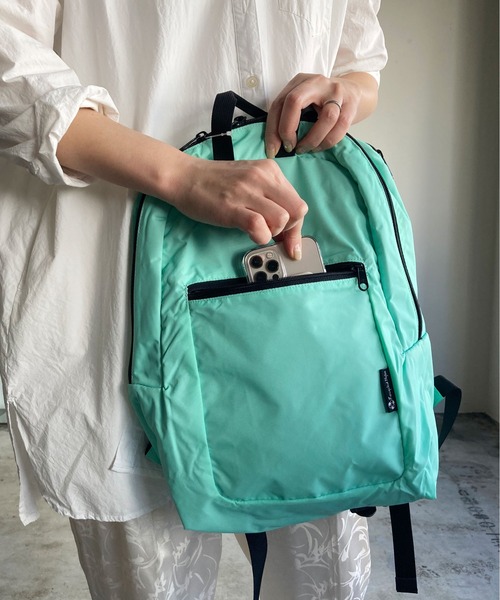 MEI（メイ）の「ST:MEI Trapezium Back Pack ノートパソコン対応　トラぺジウム バックパック（バックパック/リュック・レディース・ブラック/ベージュ/グリーン・FREE）」の10枚目の写真