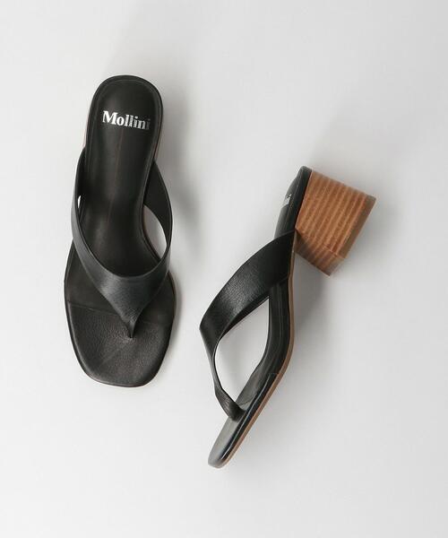 Lepidos（レピドス）の「＜mollini＞レザートングサンダル ◆（サンダル・レディース・ナチュラル/ブラック・36/37/38）」の2枚目の写真