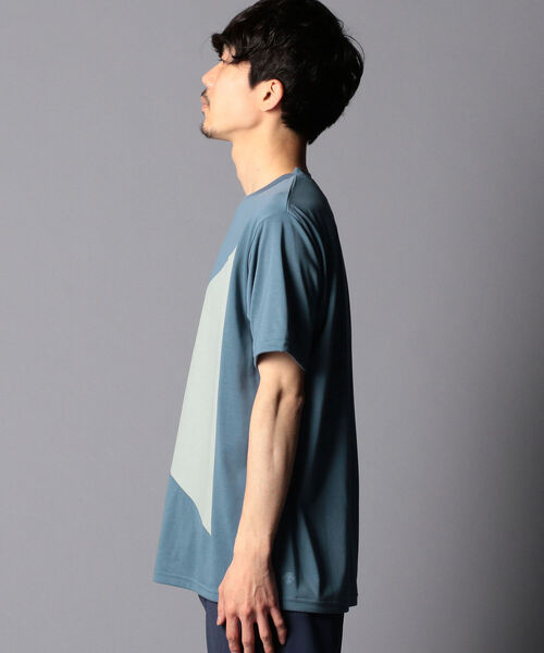DESCENTE(デサント)の「【DESCENTE ddd/デサント ディーディーディー】DHURJA66 WALK T-SHIRT Tシャツ(Tシャツ/カットソー・メンズ・グレイッシュブルー/ベージュ/ブラウン・M/L)」の5枚目の写真