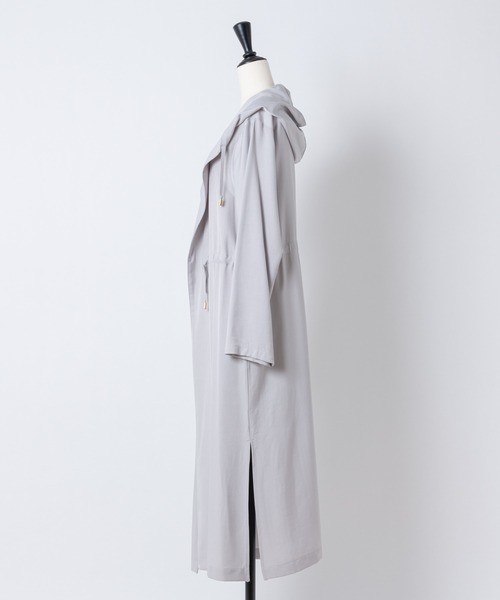 Rewde（ルゥデ）の「フーディロングコート（1R24-8217105）（その他アウター・レディース・ベージュ/グレー/ミント・M）」の7枚目の写真