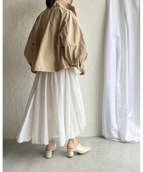 She's Closet(シーズクローゼット)の「ボリュームスリーブマウンテンパーカー(マウンテンパーカー・レディース・ベージュ/カーキ/アイボリー・FREE)」の22枚目の写真