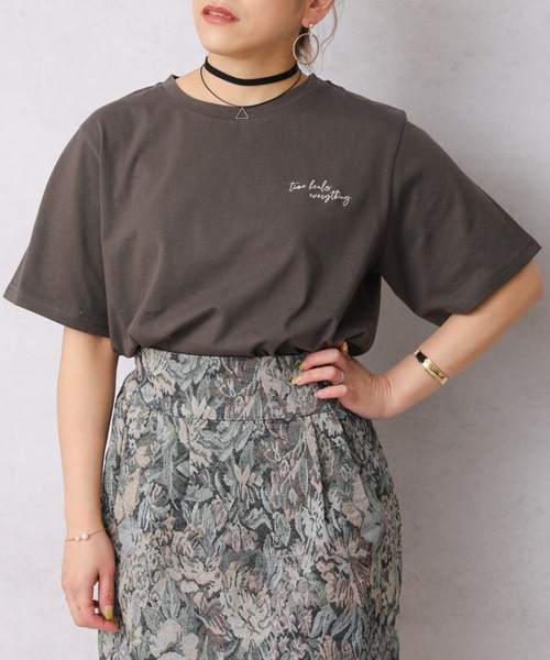 ap retro（アプレトロ）の「Backレタリングプリント半袖Tシャツ【ZOZO限定アイテム】（Tシャツ/カットソー・レディース・オフホワイト/チャコールグレー・FREE）」の14枚目の写真