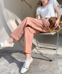 フロントタック入りセミワイドパンツ