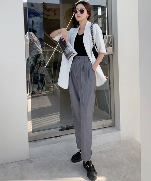 ABITOKYO(アビトーキョー)の「フロントタック入りセミワイドパンツ(スラックス・レディース・ブルー/ブラック/ピンク/グレー・L/S/M)」の14枚目の写真