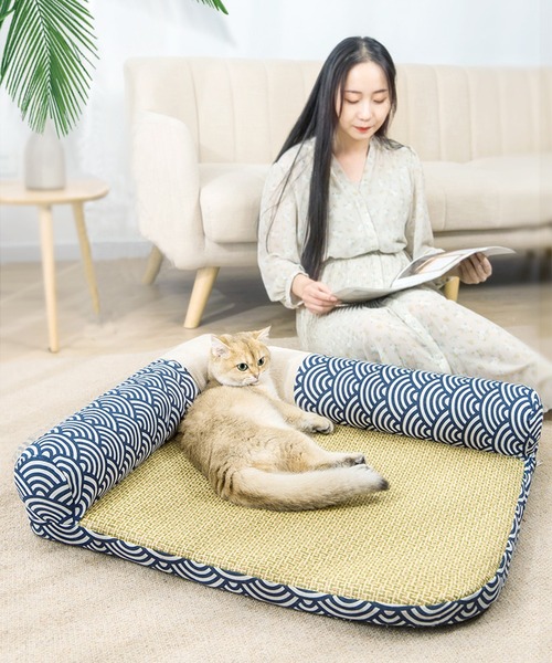 aimamaページ ふわふわアザラシ型 ペットマット[品番：XT000014564]｜aimoha