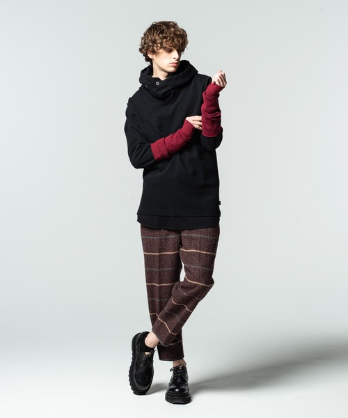 glamb（グラム）の「Baroque arm warmer / バロックアームウォーマー（アームカバー・メンズ・グリーン/ブラック/レッド・FREE）」の5枚目の写真