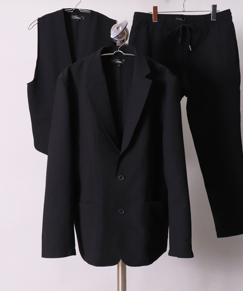 BAYBLO（ベイブロ）の「シアサッカー 2つボタン テーラード ジャケット(BG)（テーラードジャケット・メンズ・ブラック/ネイビー/ネイビー×ホワイト・MEDIUM/LARGE）」の2枚目の写真