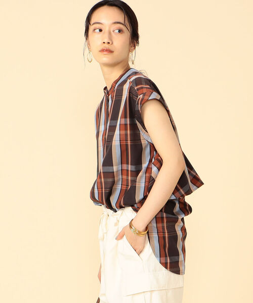 NOLLEY’S(ノーリーズ)の「後ろラッフルブラウス(シャツ/ブラウス・レディース・ネイビー/カーキ/ブラウン系その他・38)」の20枚目の写真