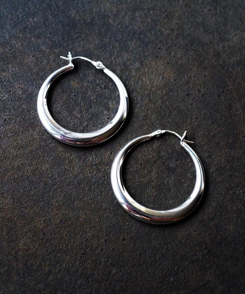 SIGNAL（シグナル）の「【SIGNAL/シグナル】silver925 Hoop Pierce 28mm/ シルバー925 フープピアス（ピアス（両耳用）・レディース・シルバー・FREE）」の5枚目の写真