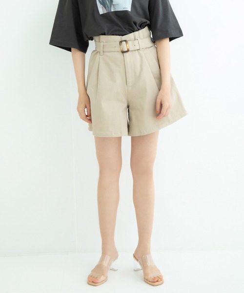 ADIRA（アディラ）の「ベーシックショートパンツ（その他パンツ・レディース・キャメル/ベージュ・MEDIUM）」の2枚目の写真