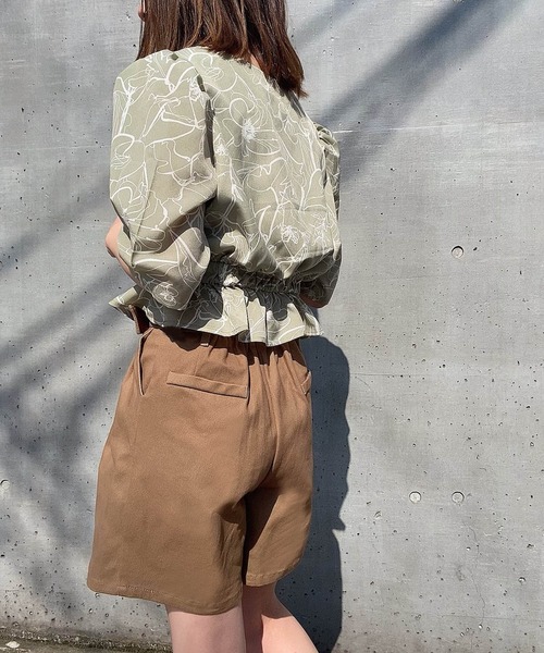 ADIRA（アディラ）の「ベーシックショートパンツ（その他パンツ・レディース・キャメル/ベージュ・MEDIUM）」の11枚目の写真