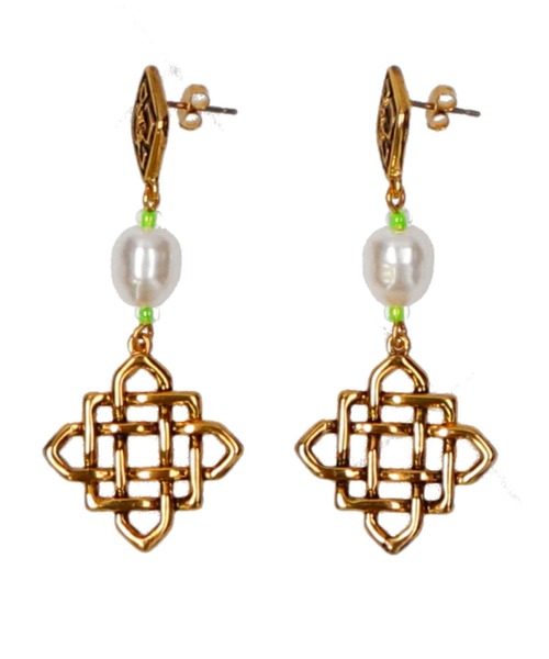 X-girl(エックスガール)の「GRID MOTIF EARRINGS(ピアス(両耳用)・レディース・シルバー/ゴールド・ONE SIZE)」の8枚目の写真