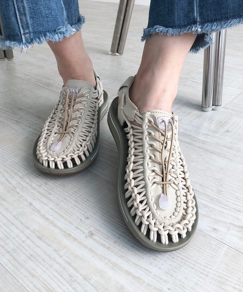 210nouve（トゥージュヌーブ）の「コードストラップデザインスピンドルサンダル（サンダル・レディース・カーキ/ブラック/ホワイト/ベージュ・38/39/37/36）」の10枚目の写真