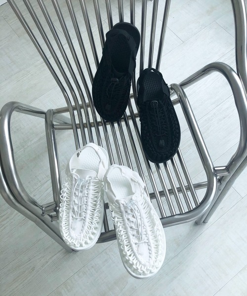 210nouve（トゥージュヌーブ）の「コードストラップデザインスピンドルサンダル（サンダル・レディース・カーキ/ブラック/ホワイト/ベージュ・38/39/37/36）」の15枚目の写真