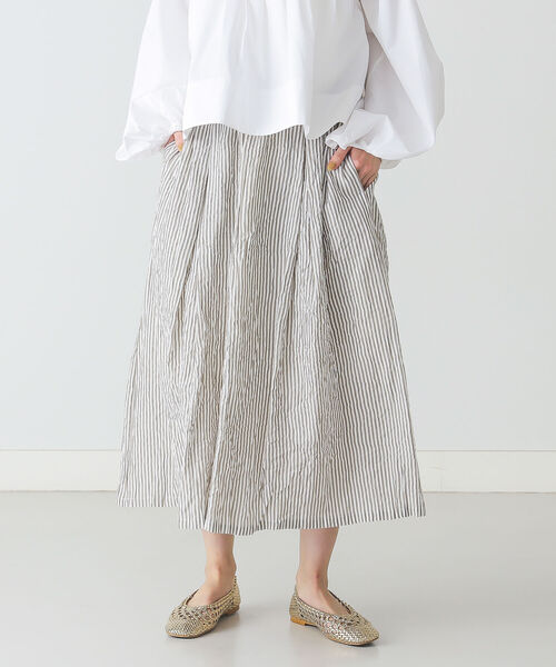 BEAMS LIGHTS（ビームスライツ）の「BEAMS LIGHTS / ストライプ ギャザー スカート（スカート・レディース・ベージュ/ブルー・ONE SIZE）」の12枚目の写真