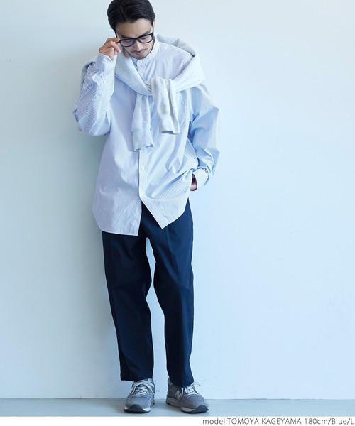 coca（coca）（コカ）の「メンズ バンドカラールーズシルエットストライプシャツ（シャツ/ブラウス・メンズ・チャコールグレー/ブルー・M/L/XL）」の6枚目の写真