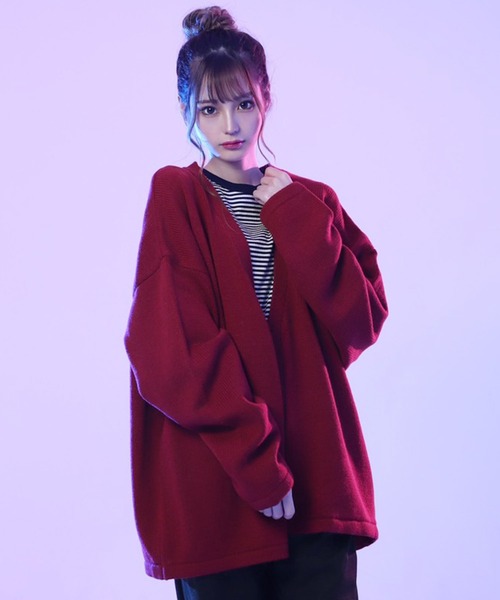 G.O.C(ジーオーシー)の「ルーズ シルエット ニット カーディガン(カーディガン/ボレロ・メンズ・ホワイト/ブラック/モカ/ブルー系その他/ワイン/グレイッシュベージュ/マスタード/パープル/グリーン・MEDIUM/LARGE)」の9枚目の写真