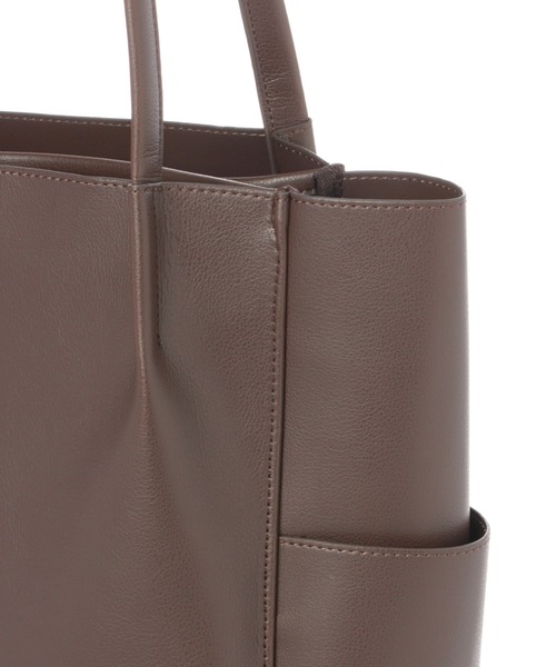 LEPSIM(レプシィム)の「【驚くほど、かるーーーい】A4トートバッグ【WEB限定】 958456(トートバッグ・レディース・ブラック/ブラウン/ベージュ系その他・ONE SIZE)」の8枚目の写真