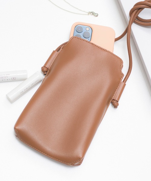 MAISON BREEZE（メゾンブリーズ）の「【MAISON BREEZE】スマートミニマルショルダーバッグ KNF（ショルダーバッグ・レディース・イエロー/グリーン/サックスブルー/ホワイト/ブラック/ベージュ/ブラウン・FREE）」の4枚目の写真