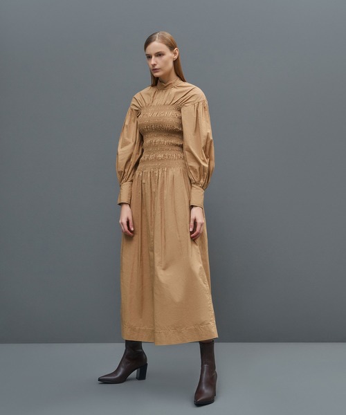 CHARLES & KEITH(チャールズ & キース)の「スランテッドブロックヒール アンクルブーツ / Slanted Block Heel Ankle Boots(ブーツ・レディース・ブラック/ダークブラウン/オフホワイト・23cm/23.5cm/24.5cm/25cm/25.5cm/22.5cm)」の21枚目の写真