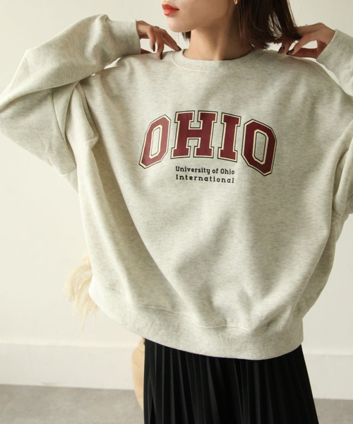 Chillfar（チルファー）の「裏起毛カレッジロゴプリントビッグシルエットスウェットトレーナー / オーバーサイズ（スウェット・レディース・ダークグリーン/グレー/アイボリー系1/チャコール/アイボリー系/オートミール・MEDIUM/LARGE）」の19枚目の写真