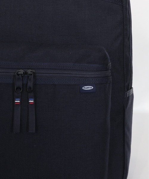 PORTER CLASSIC（ポータークラシック）の「【Porter Classic / ポータークラシック】 NEWTON DAY PACK L（バックパック/リュック・メンズ・ブラック/ネイビー・FREE）」の16枚目の写真